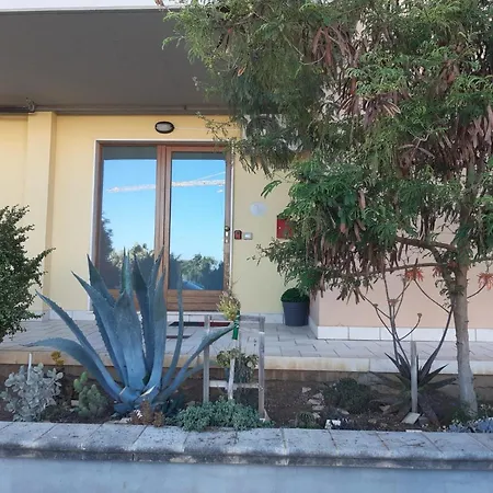 Casa Vacanze Da Lory Porto Torres Buitenkant foto